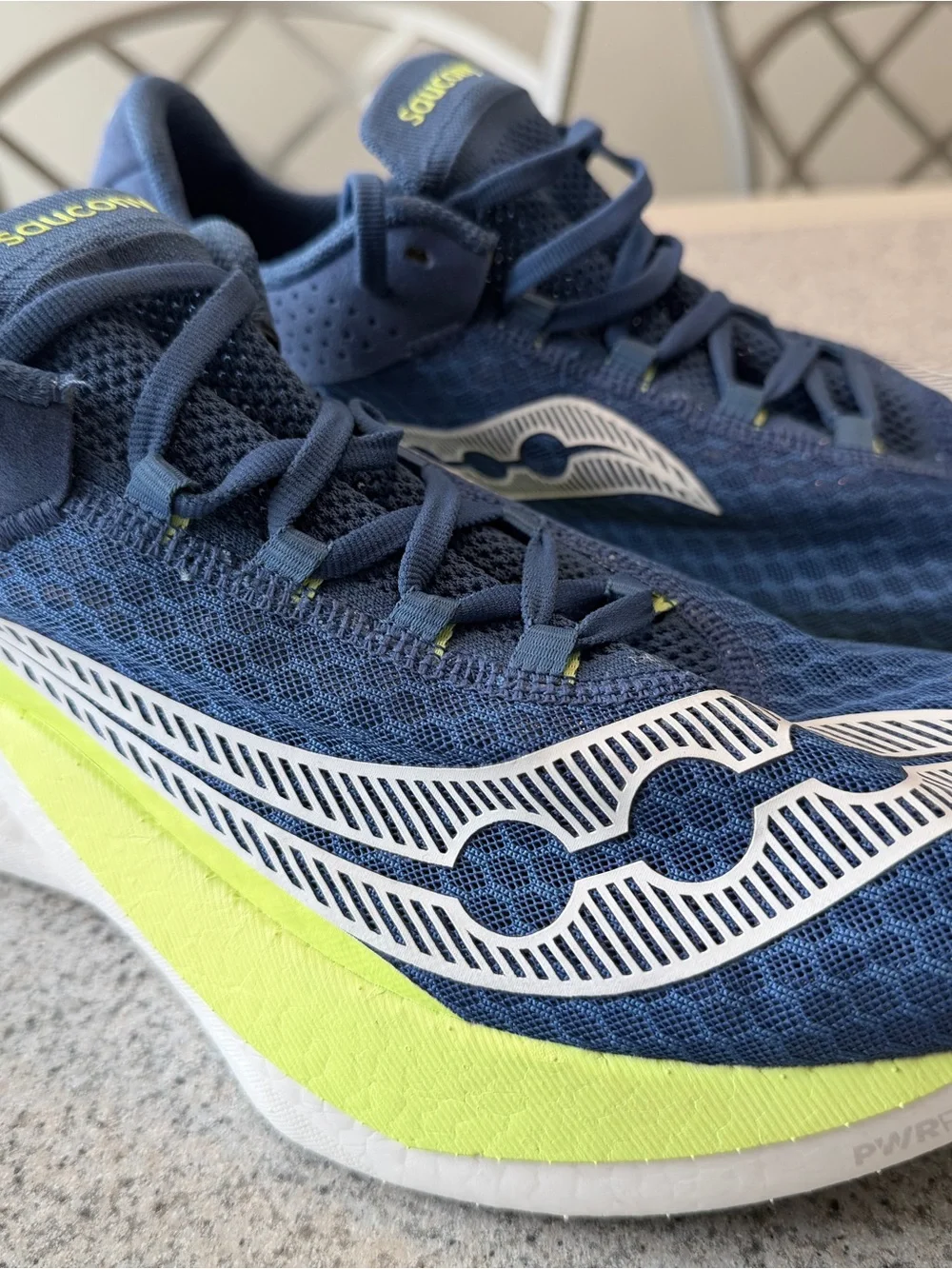 MEN'S SAUCONY ENDORPHIN PRO 4 SOLAR SHOES LAPIS / CITRON 10.5